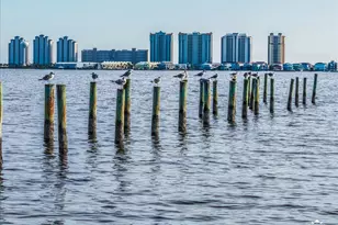 1810 Sea Pines Ln, Navarre, FL 32566 - Photo 64