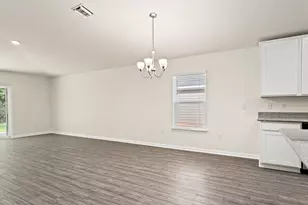 794 Riverwalk Cir, Freeport, FL 32439 - Photo 18