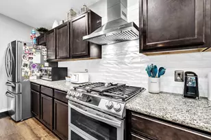 9119 Timber Ln, Navarre, FL 32566 - Photo 16