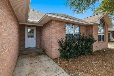 643 Alysheba Drive, Crestview, FL 32539 - Photo 4