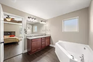 5755 Stream Mill Way, Pace, FL 32571 - Photo 4