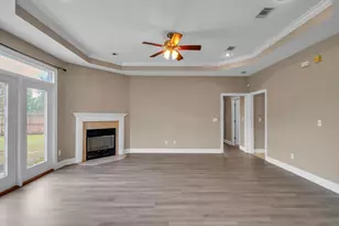 145 Alicia Dr, Crestview, FL 32536 - Photo 12