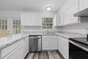 220 Fir Ave, Niceville, FL 32578 - Photo 8