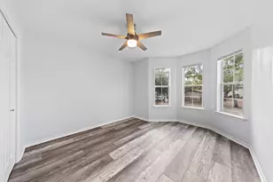 220 Fir Ave, Niceville, FL 32578 - Photo 16