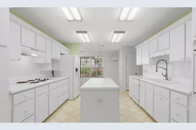 314 Lakeview Drive, Defuniak Springs, FL 32433 - Photo 10