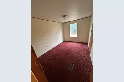 1680 E Main Street E, Ponce de Leon, FL 32455 - Photo 10