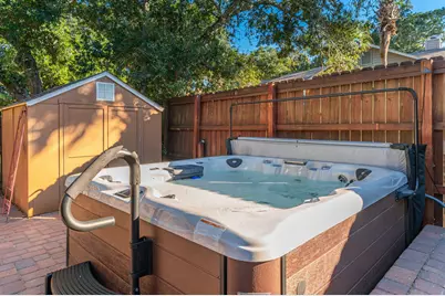 16 Plantation Oaks Drive, Mary Esther, FL 32569 - Photo 54