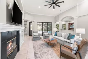 4345 Carriage Ln, Destin, FL 32541 - Photo 10