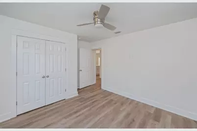 68 E Iris Lane E, Defuniak Springs, FL 32433 - Photo 16