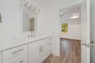 68 E Iris Ln E, Defuniak Springs, FL 32433 - Photo 22