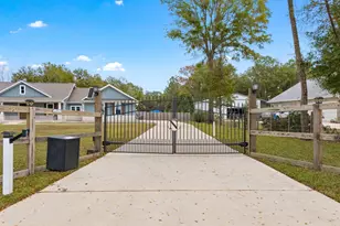 5157 Griffith Mill Rd, Holt, FL 32564 - Photo 4