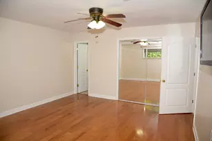 218 Howard St, Niceville, FL 32578 - Photo 12