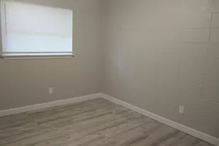 109 SE Chicago Ave SE, Fort Walton Beach, FL 32548 - Photo 6