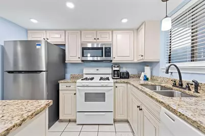 103 W Leslie Lane W, Panama City Beach, FL 32407 - Photo 6