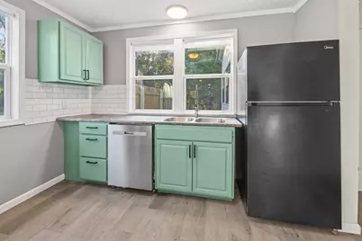 198 E 1st Avenue E, Crestview, FL 32536 - Photo 8