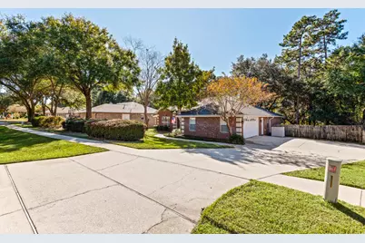 125 Mulry Drive, Niceville, FL 32578 - Photo 2