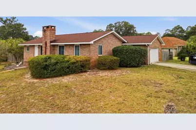 7506 N Shores Drive N, Navarre, FL 32566 - Photo 1