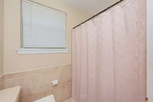 226 NE Beachview Dr NE, Fort Walton Beach, FL 32547 - Photo 18