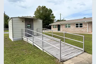 715 Greenwood Street #B, Fort Walton Beach, FL 32547 - Photo 4