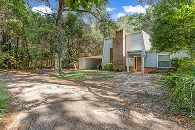 2037 Lewis Turner Boulevard #B, Fort Walton Beach, FL 32547 - Photo 1