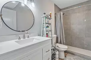 2037 Lewis Turner Blvd, Fort Walton Beach, FL 32547 - Photo 30