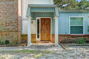 2037 Lewis Turner Blvd, Fort Walton Beach, FL 32547 - Photo 4