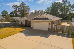 9283 Ridge Dr, Navarre, FL 32566 - Photo 4