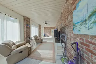 9283 Ridge Dr, Navarre, FL 32566 - Photo 28