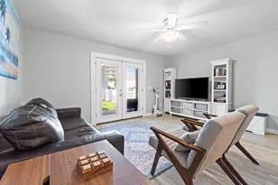 6215 Thomas Dr, Panama City Beach, FL 32408 - Photo 10