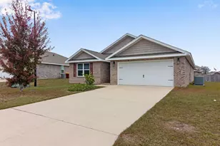 806 Moorhen Wy, Crestview, FL 32539 - Photo 2