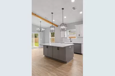 8310 Vickie Street, Pensacola, FL 32514 - Photo 10