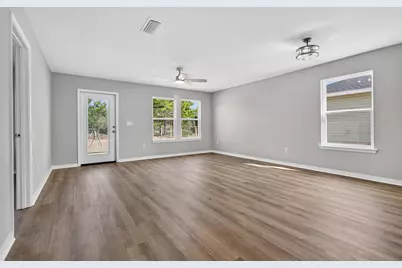 5327 B Kervin Road, Crestview, FL 32539 - Photo 18