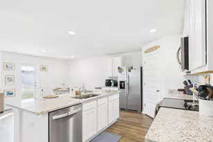 8775 Clearbrook Dr, Milton, FL 32583 - Photo 16