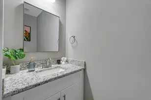 2339 Hadleigh Hills Ct, Navarre, FL 32566 - Photo 20