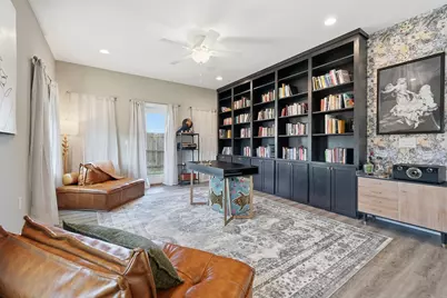 2339 Hadleigh Hills Court, Navarre, FL 32566 - Photo 18