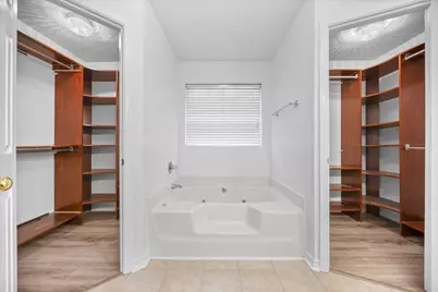 9655 Parker Lake Circle, Navarre, FL 32566 - Photo 28