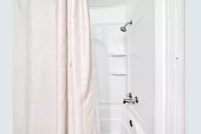 9028 Larker Woods Drive, Navarre, FL 32566 - Photo 20