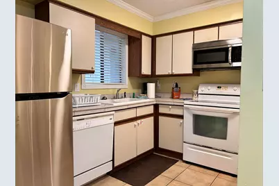 7453 Sunset Harbor Drive #APT 2-303, Navarre, FL 32566 - Photo 6