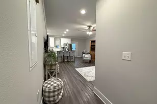 406 Date Palm Ln, Freeport, FL 32439 - Photo 6