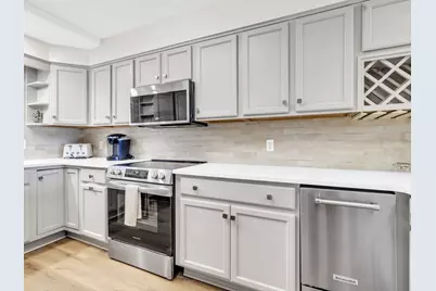 520 Gulf Shore Drive #UNIT 111, Destin, FL 32541 - Photo 4