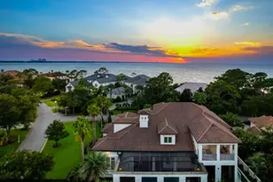 3203 Bay Estates Cir, Miramar Beach, FL 32550 - Photo 4