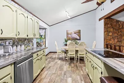 6523 Robar Tesora Street, Navarre, FL 32566 - Photo 8