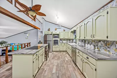 6523 Robar Tesora Street, Navarre, FL 32566 - Photo 6