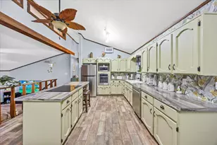 6523 Robar Tesora St, Navarre, FL 32566 - Photo 6