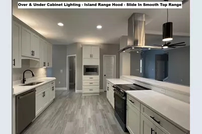 4646 Chanteuse Parkway, Crestview, FL 32539 - Photo 2