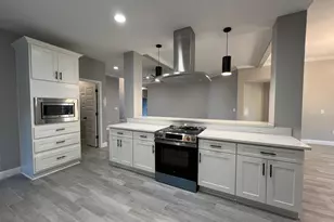 4646 Chanteuse Pkwy, Crestview, FL 32539 - Photo 4