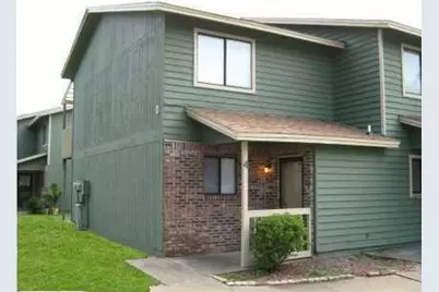 115 Hughes Street #D4, Fort Walton Beach, FL 32548 - Photo 2