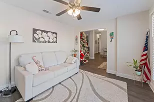 3041 Crown Creek Cir, Crestview, FL 32539 - Photo 12