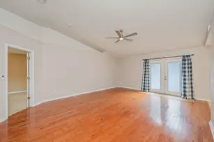 217 Lustan Dr, Crestview, FL 32536 - Photo 4