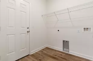 968 Texas Pkwy, Crestview, FL 32536 - Photo 18